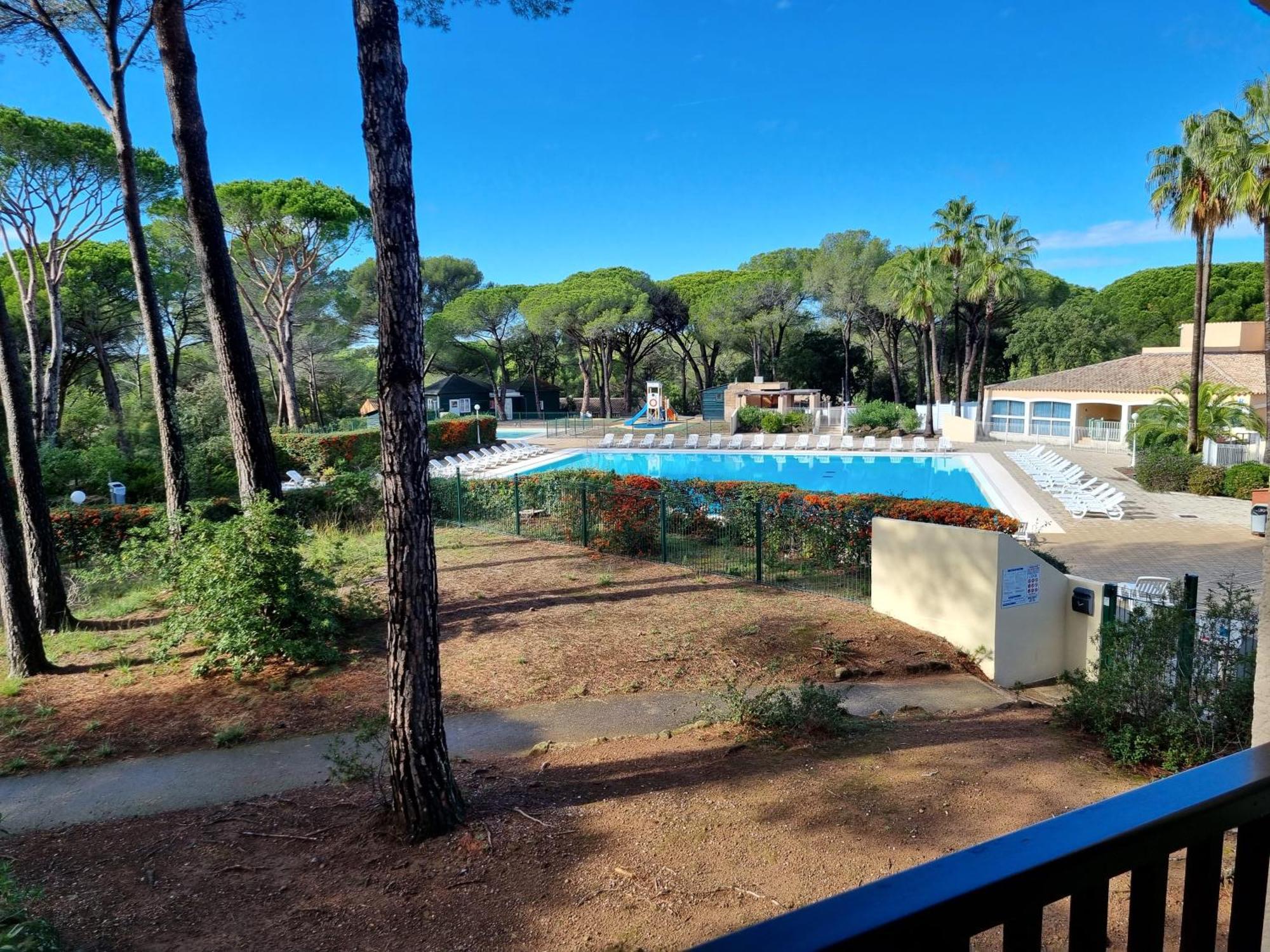 Studio 4P Vue Piscine St Raphael Valescure - Au Coeur Des Golfs Saint-Raphael  Exterior photo