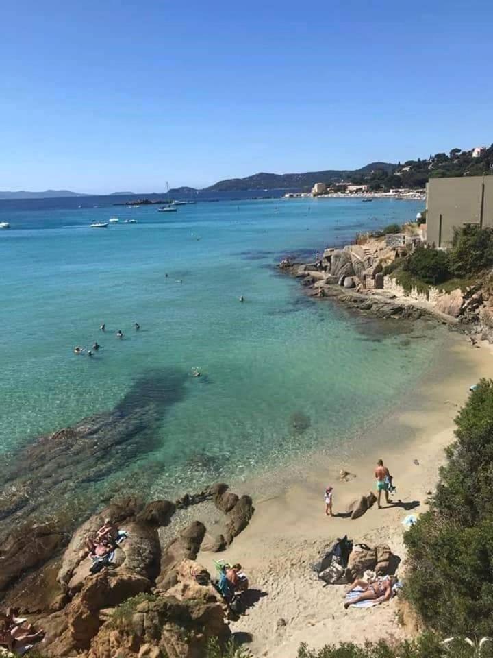Studio 4P Vue Piscine St Raphael Valescure - Au Coeur Des Golfs Saint-Raphael  Room photo